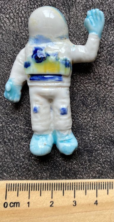 Porzellan Astronaut winkend